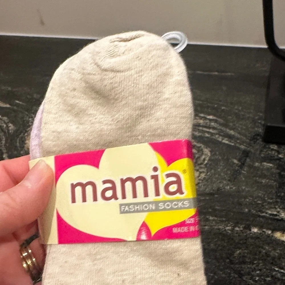 Mamia Women's Beige and Light Pink and Brown Ankle Socks set of three.